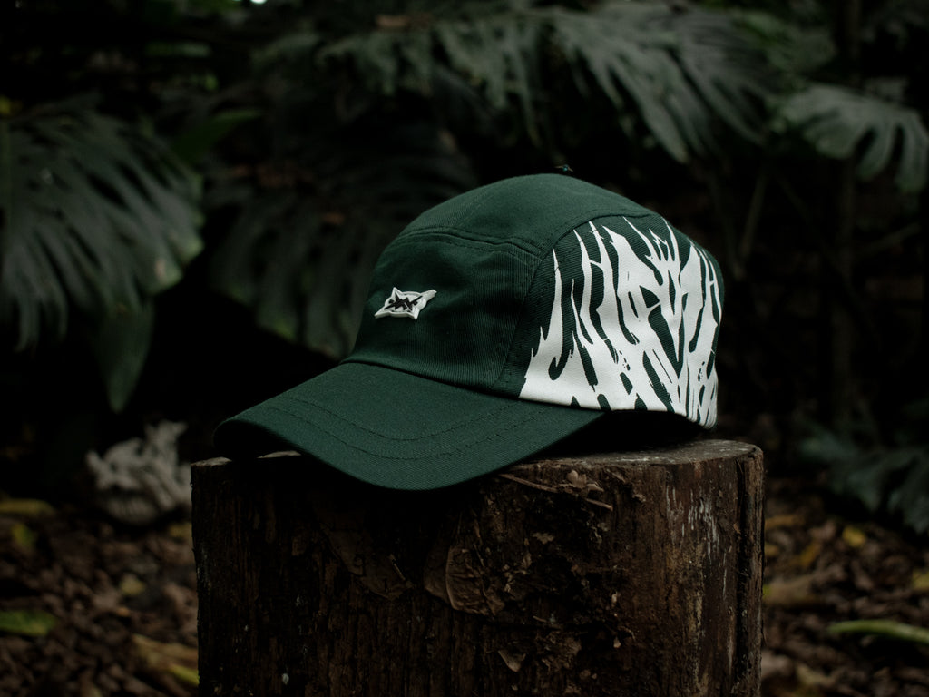 Gorra 5 Paneles Spine Heart