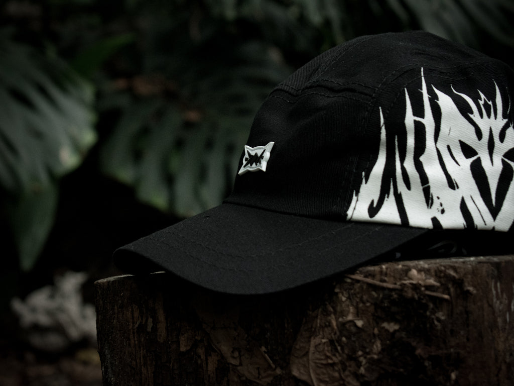 Gorra 5 Paneles Spine Heart