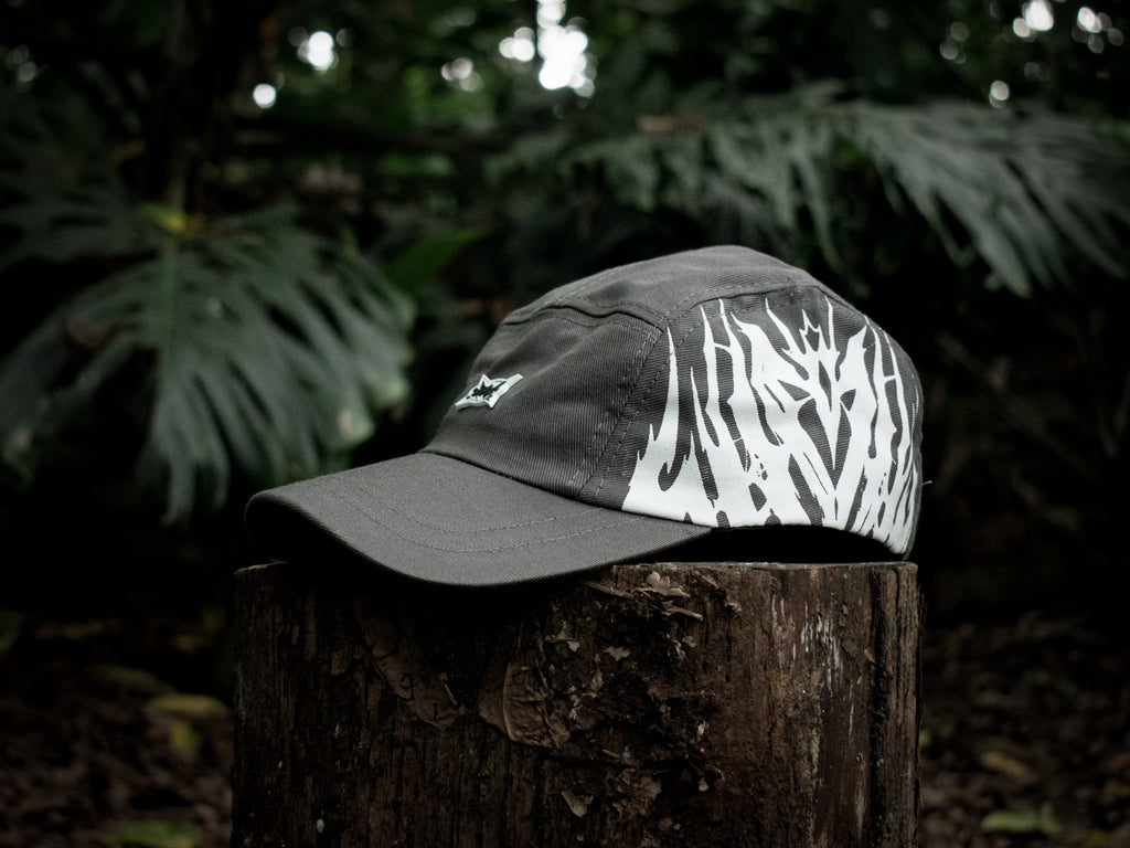 Gorra 5 Paneles Spine Heart